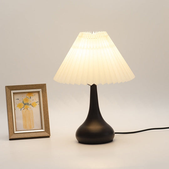 Bedroom Creative Warm Study And Bedroom Decorative Bedside Table Small Night Lamp bamboo
